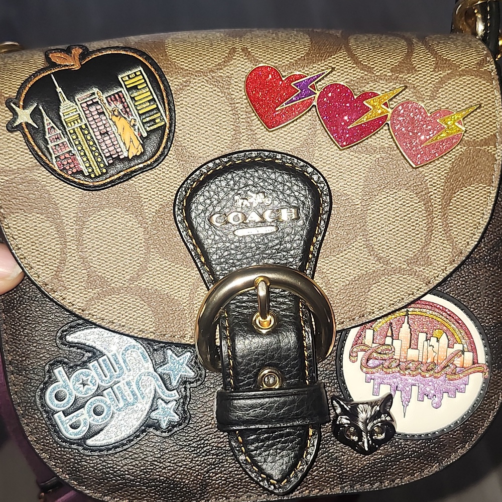 Coach Kleo Shoulder Bag 17 Limited Edition NYC Patches - Picture 5 of 16